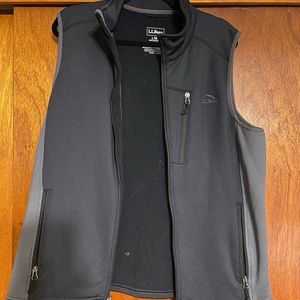 Men’s L.L. Bean performance vest